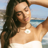 THE GEMSTONE SHELLY CHOKER | QUARTZ
