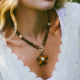 THE GROOVY GEMSTONE FLOWER | TIGER'S EYE